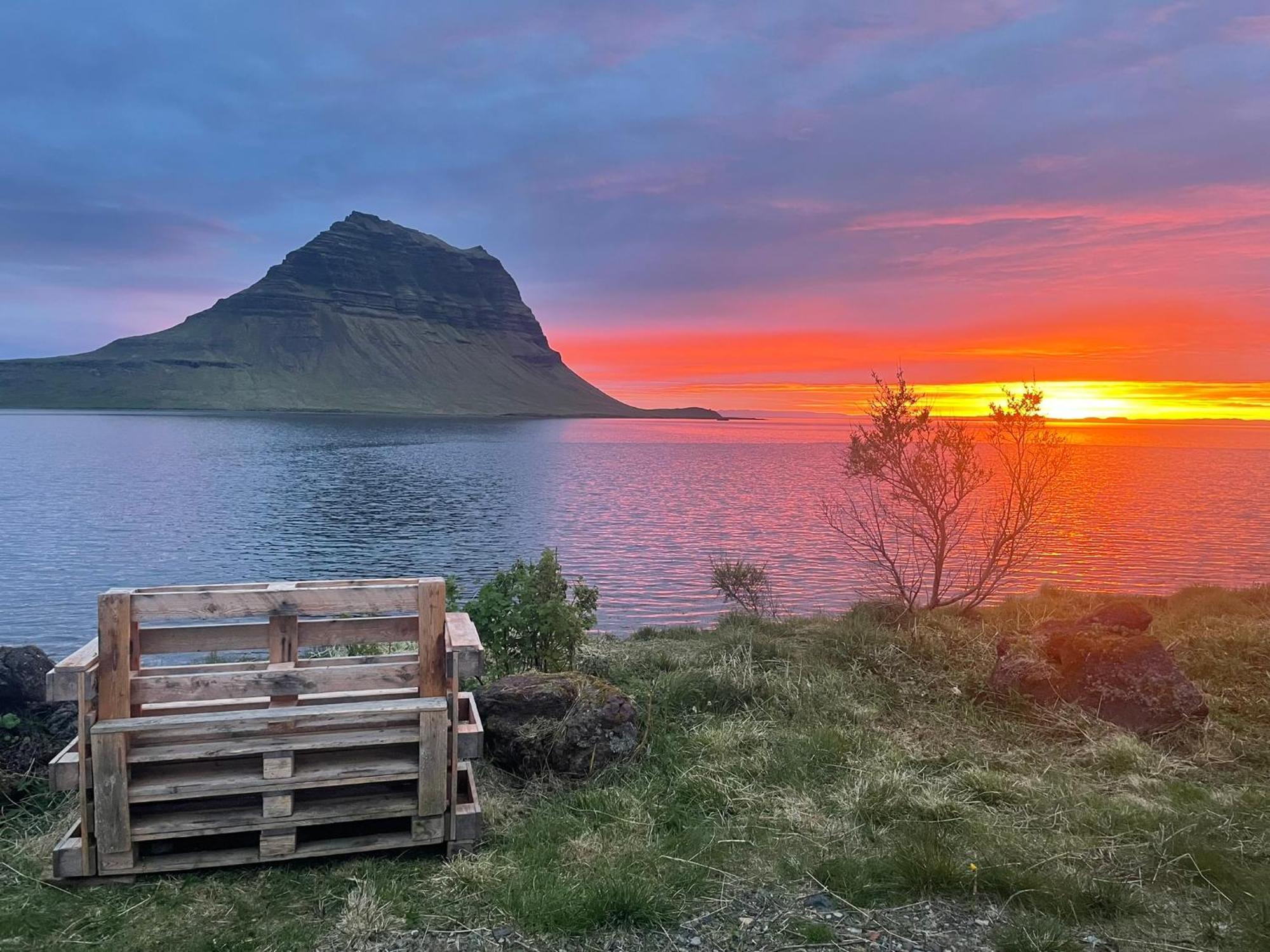 Kirkjufell Basement Apartment Grundarfjördur Extérieur photo